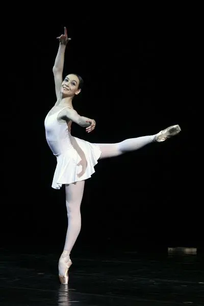 Daria Pavlenko Principal Ballerina at Marinsky Ballet