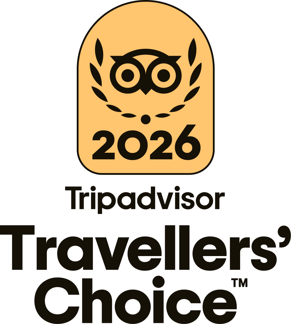 Tripadvisor BOTB Badge + Travelers’ Choice Center Aligned Black LL