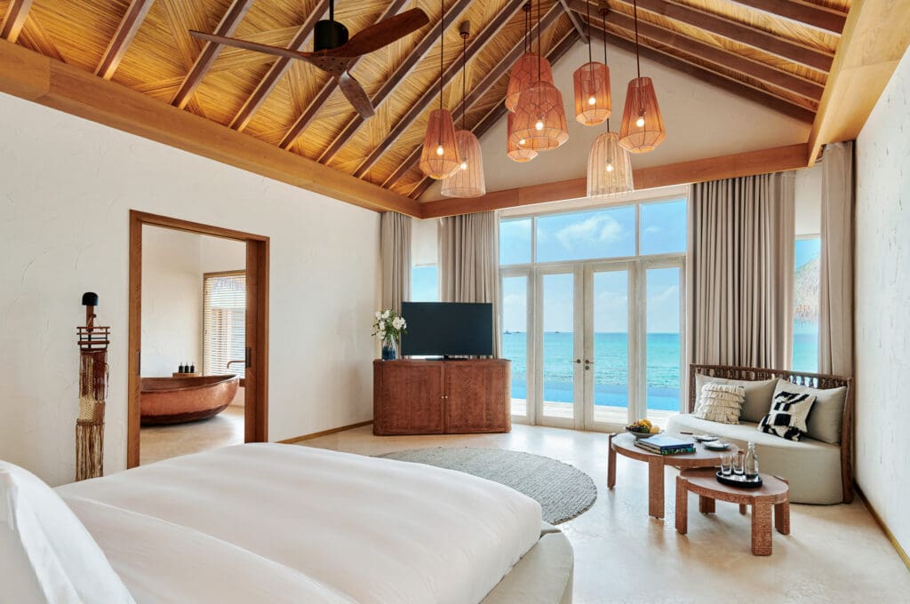 01 Three Bedroom Sunset Water Villa with Pool